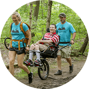 A hiker in the Luke5Adventures rosie chair