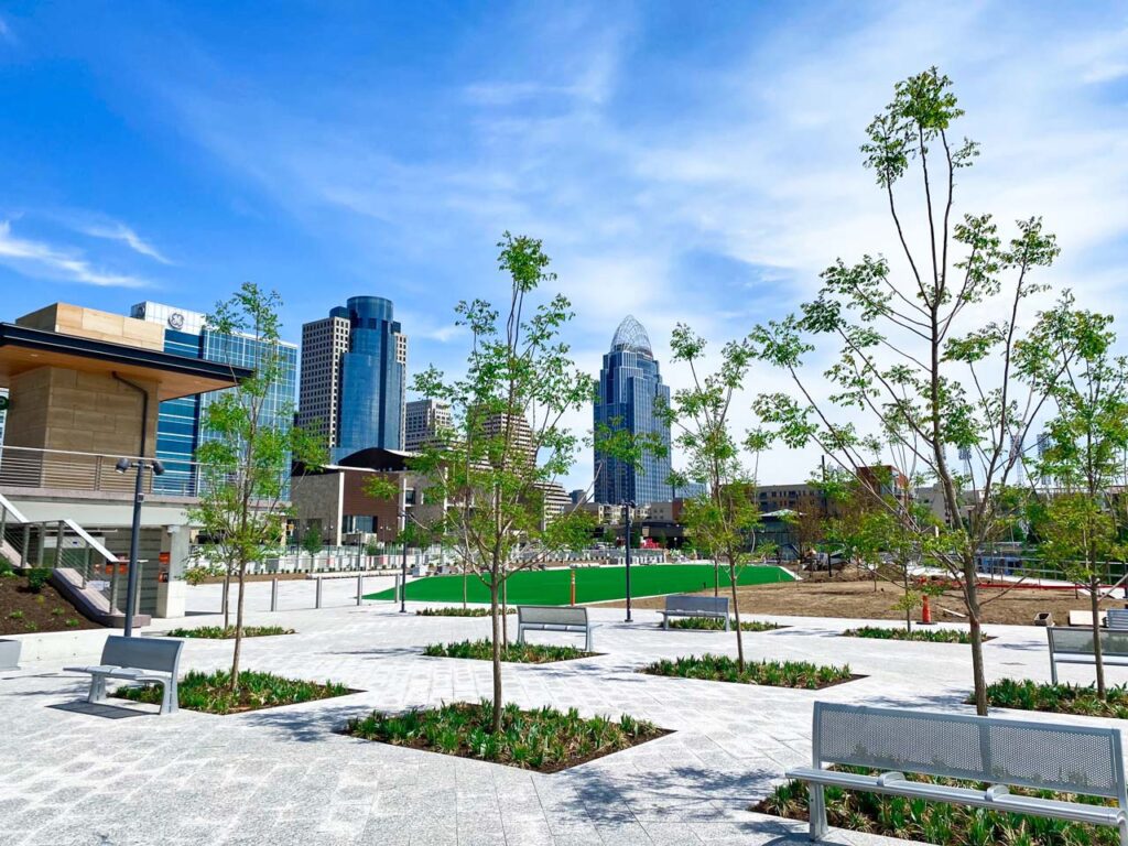 Smale Expansion and Banks Phase IIIB tree groves