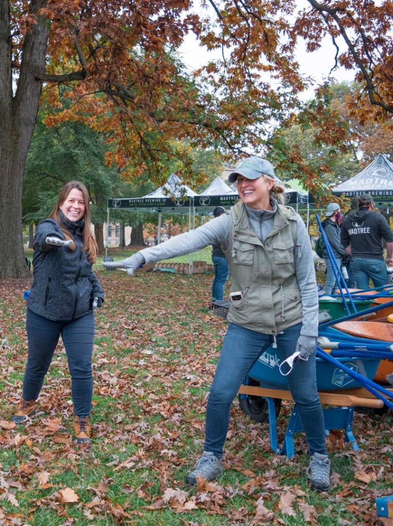 Kara Kish and Jennifer Spieser at Laurel park