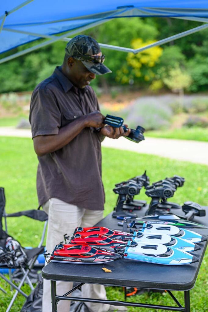 Former State Representative Dale Mallory preparing RC boats in Eden Park.